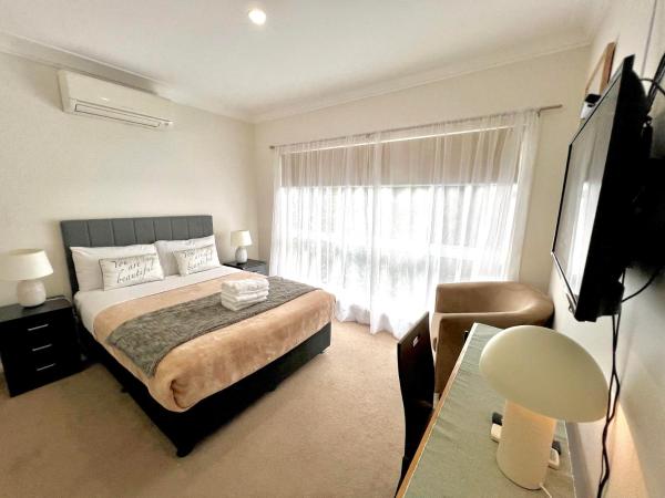 North Ryde Guesthouse : photo 1 de la chambre chambre double avec salle de bains commune