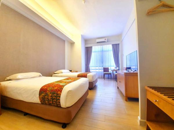 Adena Beach Resort : photo 5 de la chambre chambre lits jumeaux - vue sur mer