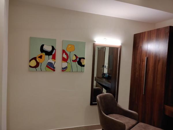 COASTAL GRAND Cassa Times - Electronic City : photo 3 de la chambre chambre double standard