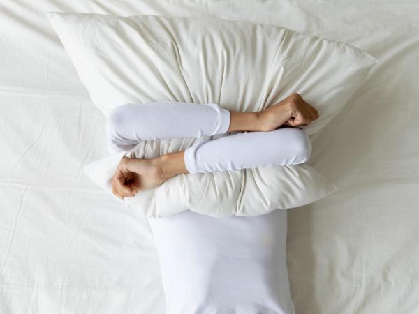 Hotel Regina -Garni Köln : photo 2 de la chambre chambre simple avec salle de bains privative