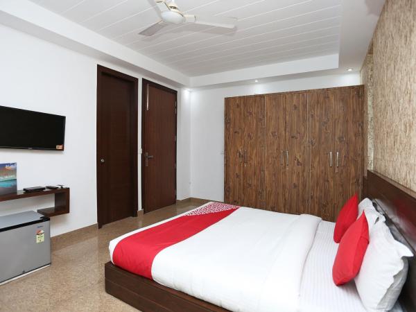 Hotel O Park in : photo 2 de la chambre chambre triple classique