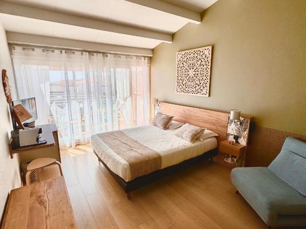 CAPAO Beach Hôtel : photo 3 de la chambre chambre double supérieure avec accès à la piscine chauffée - vue sur piscine ou mer