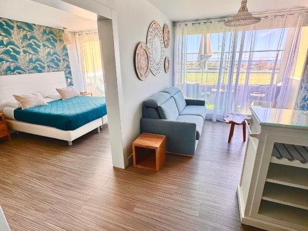 CAPAO Beach Hôtel : photo 4 de la chambre suite supérieure avec accès à la piscine chauffée - vue sur mer