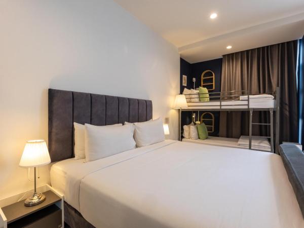AMIRI PLACE HOTEL : photo 1 de la chambre chambre familiale