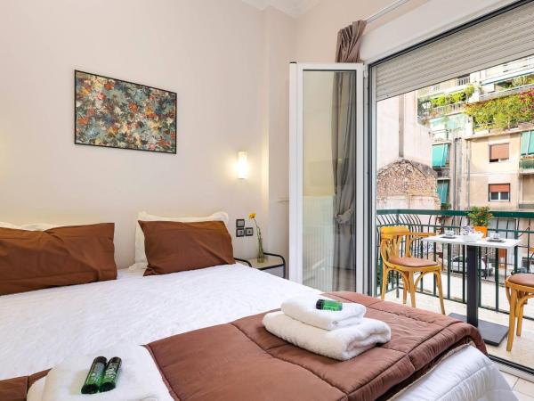 Silver Athens Double Room with Balcony : photo 7 de la chambre chambre double