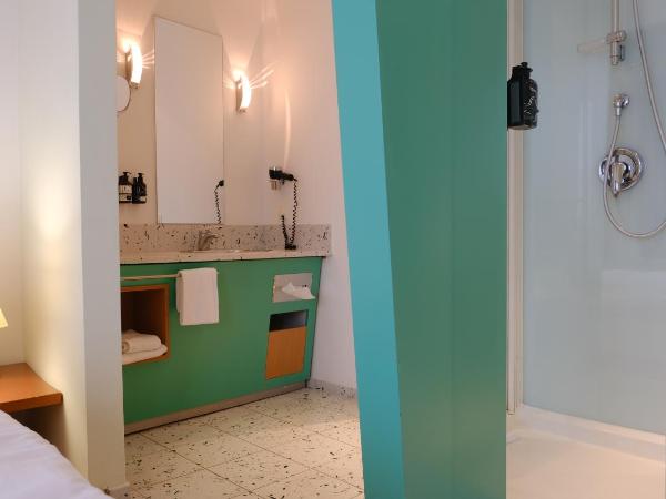FOUR Munich Neue Messe : photo 2 de la chambre chambre lits jumeaux standard avec vue sur cour