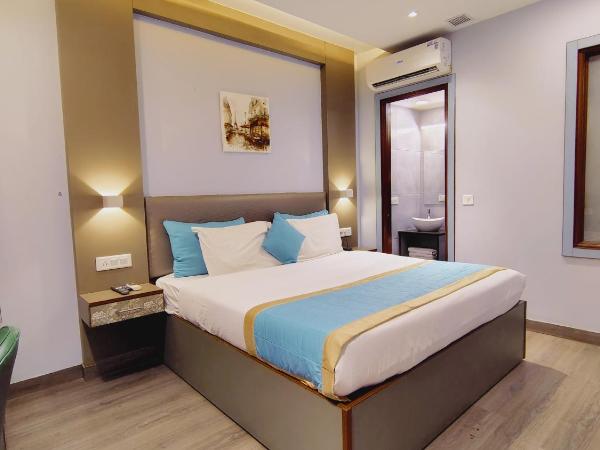 Western Blu : photo 5 de la chambre suite lit king-size avec balcon