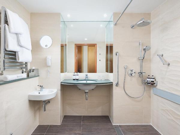 voco St. David's Cardiff, an IHG Hotel : photo 4 de la chambre standard room - allocated on arrival