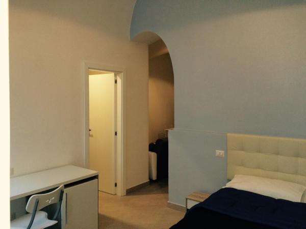 Base Napoli Mergellina : photo 10 de la chambre chambre familiale standard