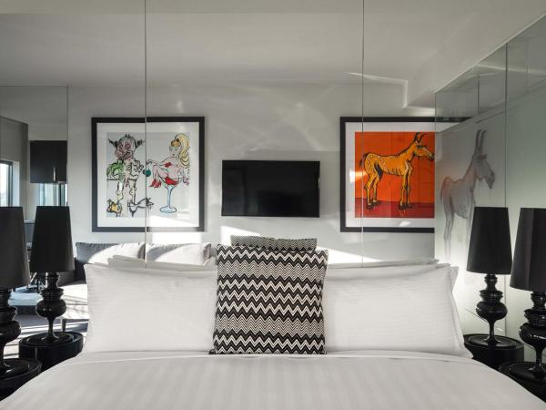 Art Series - The Cullen : photo 1 de la chambre suite studio