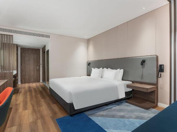 Holiday Inn Express Chengdu Pidu, an IHG Hotel : photo 2 de la chambre hébergement lit king-size standard