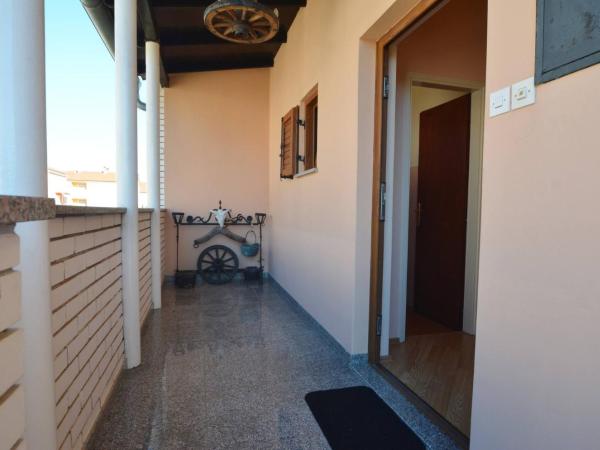 Apartment Kuftic - Relax Zone - Quiet Street : photo 5 de la chambre appartement avec balcon