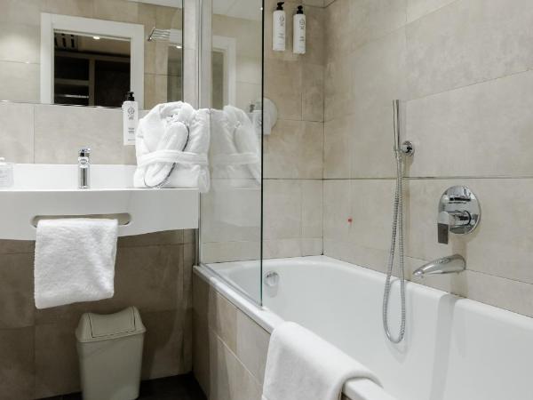 FH55 Grand Hotel Mediterraneo : photo 4 de la chambre chambre double ou lits jumeaux supérieure - vue sur rivière
