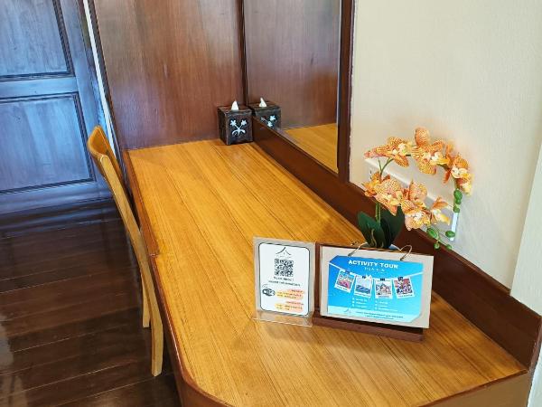 Baan Duangkaew Resort : photo 2 de la chambre suite familiale avec accès à la piscine