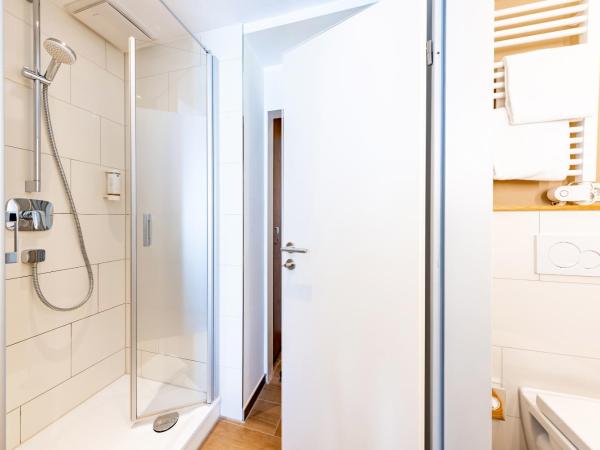 Maingau Hotel : photo 5 de la chambre chambre double standard