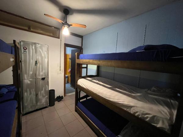 Quarto compartilhado em Pousada Ipanema : photo 2 de la chambre lit simple en dortoir