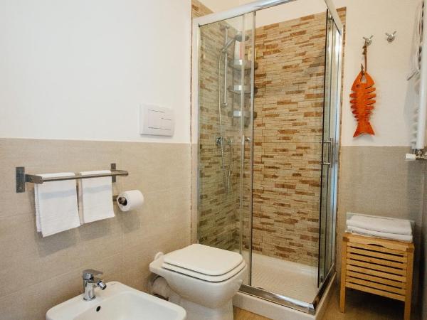 Bed à Cala : photo 6 de la chambre chambre double avec balcon - vue sur mer