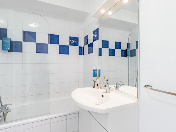 Appart'City Classic Thonon Les Bains : photo 6 de la chambre appartement 2 pièces