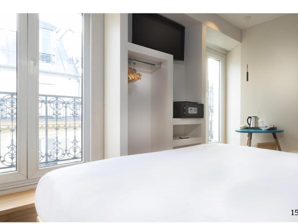 Hotel Andréa : photo 2 de la chambre chambre double deluxe avec balcon