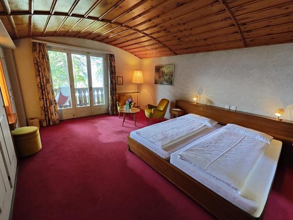 Arche de Noé B&B : photo 6 de la chambre chambre double avec salle de bains privative et balcon