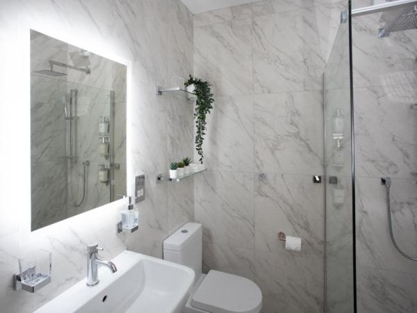 The Cássidys Inn : photo 6 de la chambre chambre double deluxe avec baignoire