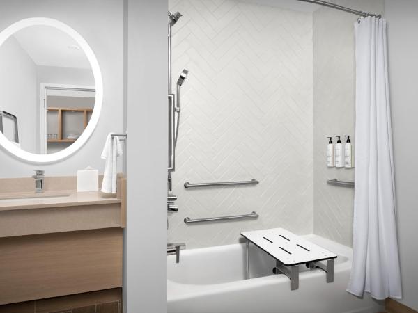 TownePlace Suites Jacksonville Airport : photo 1 de la chambre studio lit queen-size