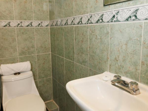 Hotel Qualitel Centro Histórico : photo 5 de la chambre chambre standard lit queen-size