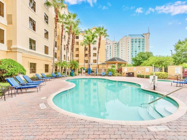 Apartment with Pool & Hot Tub - Near Universal Studios : photo 9 de la chambre appartement