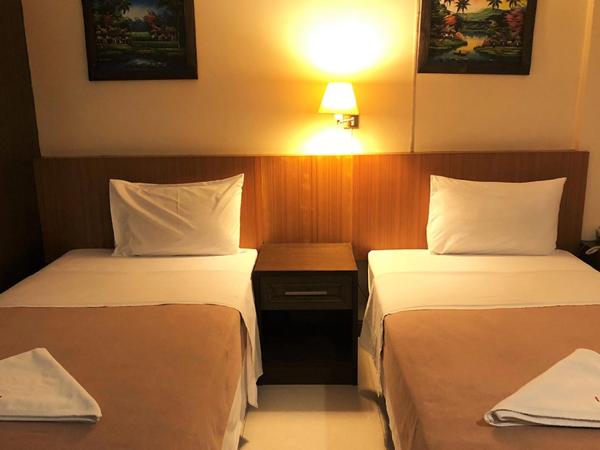 Lodge 61 Hotel : photo 1 de la chambre chambre lits jumeaux standard