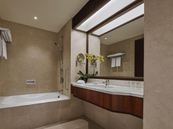 Gurney Bay Hotel, A Parkroyal Partner Hotel : photo 2 de la chambre superior king room (city view) 