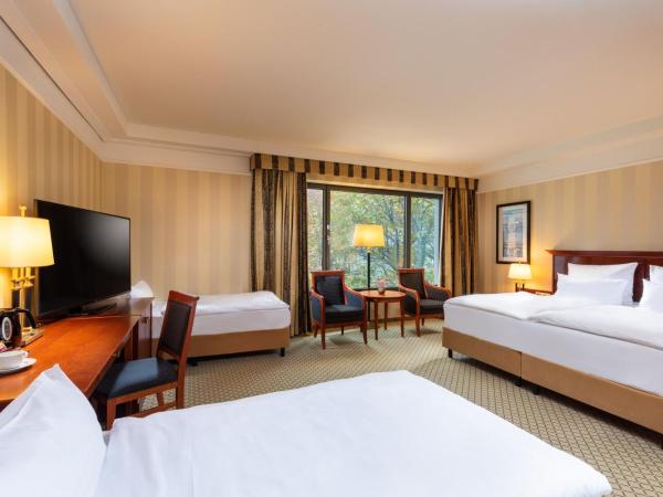 JW Marriott Hotel Berlin : photo 6 de la chambre chambre familiale classique, 1 lit king-size ou 2 lits jumeaux/simples