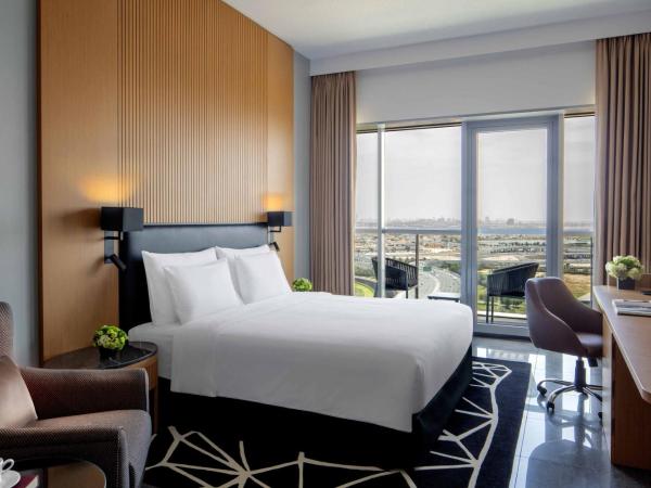 The First Collection Business Bay : photo 1 de la chambre chambre premier avec accès au club de plage soluna