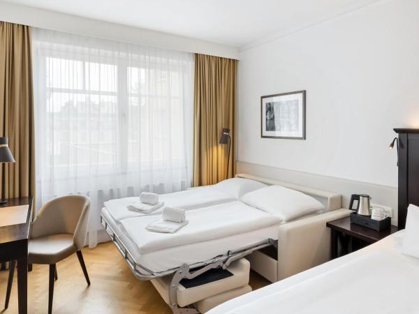 Austria Trend Parkhotel Schönbrunn Wien : photo 9 de la chambre chambre familiale