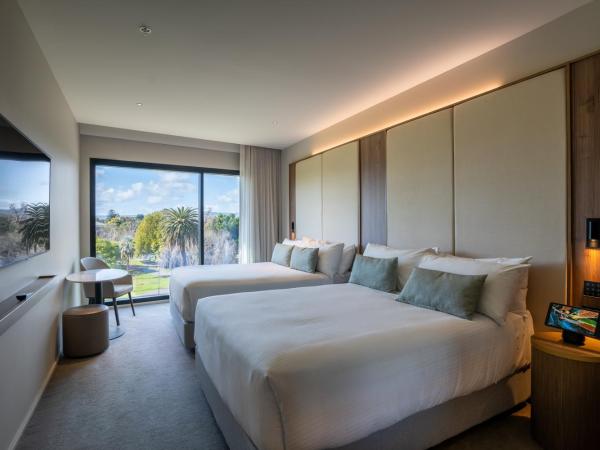 Oval Hotel at Adelaide Oval : photo 4 de la chambre chambre avec 2 grands lits queen-size