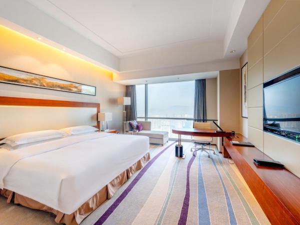 Crowne Plaza Wuxi Taihu, an IHG Hotel : photo 5 de la chambre chambre premium
