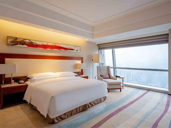 Crowne Plaza Wuxi Taihu, an IHG Hotel : photo 6 de la chambre suite 1 chambre - vue sur ville