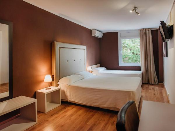 Marina Tossa : photo 1 de la chambre chambre triple supérieure