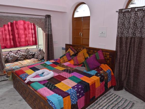 The Borunda Boutique Homestay : photo 4 de la chambre chambre double deluxe avec balcon