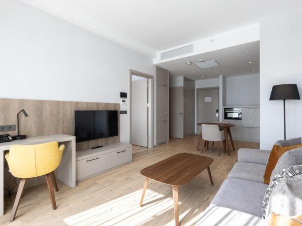 Antwell Suites : photo 4 de la chambre suite supérieure lit king-size