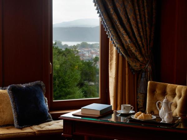 Grand Serai Congress and Spa : photo 1 de la chambre chambre triple