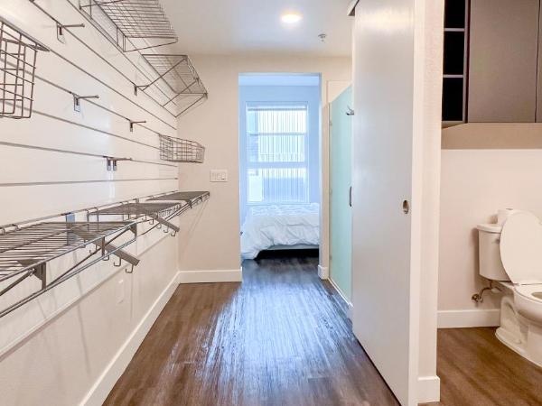 Stunning Hollywood Sign View : photo 7 de la chambre appartement 2 chambres avec balcon