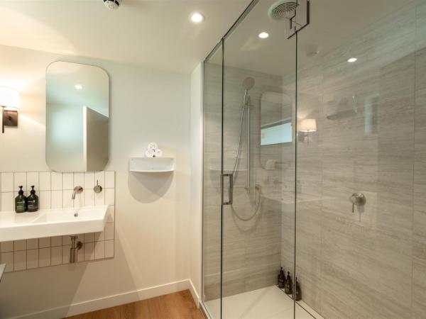 Edgewater Hotel : photo 7 de la chambre chambre hotel premium