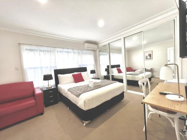 North Ryde Guesthouse : photo 2 de la chambre chambre queen supérieure avec salle de bains commune