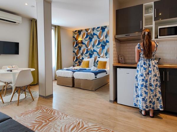 Aparthotel AMMI Nice Massena - ex Ajoupa : photo 3 de la chambre suite junior avec terrasse