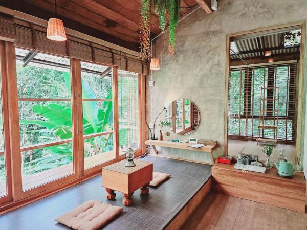 Woo Ma Ca Moo : photo 5 de la chambre chambre lit king-size - vue sur montagne