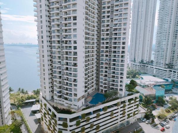 Danga Bay Seaview Johor Bahru by One 9 Place : photo 6 de la chambre chambre triple avec balcon