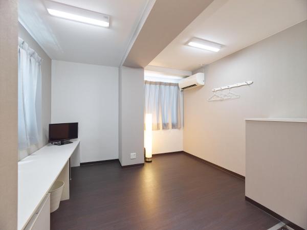 Hotel Zipang : photo 1 de la chambre chambre quadruple de style japonais rénovée avec salle de bains commune - non-fumeurs