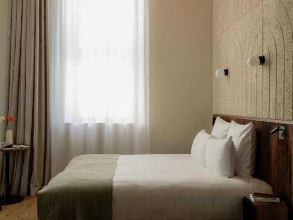 Hôtel Fort St Laurent Lyon - Handwritten Collection : photo 4 de la chambre chambre double deluxe