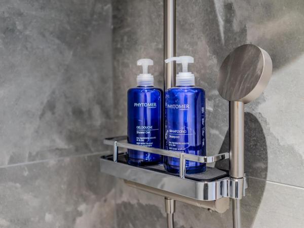 Hôtel Anne de Bretagne : photo 4 de la chambre chambre double cosy