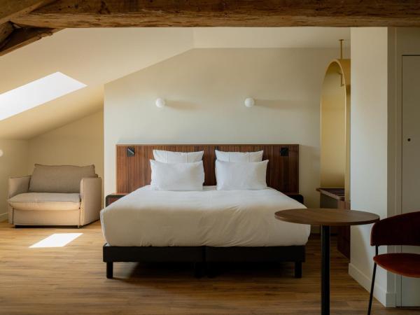 Hôtel Fort St Laurent Lyon - Handwritten Collection : photo 5 de la chambre superior junior suite with double bed